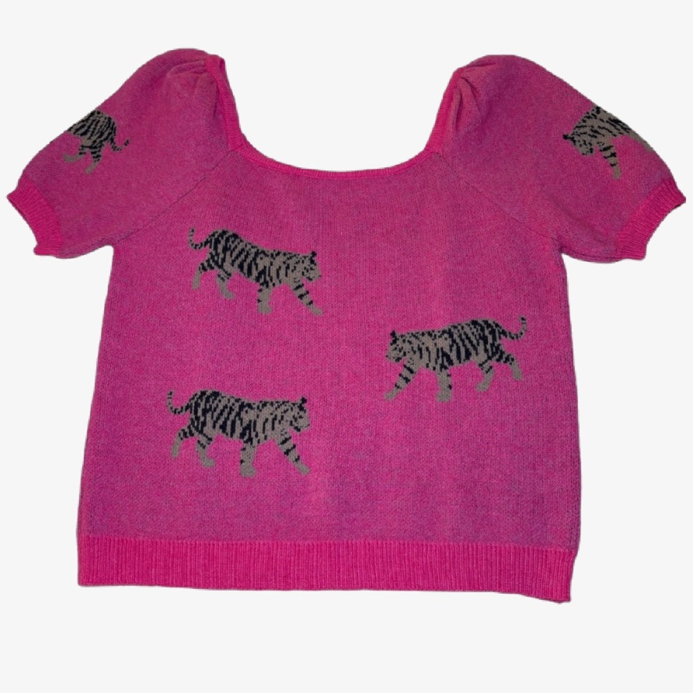 NWOT Pink Tiger Knit Top